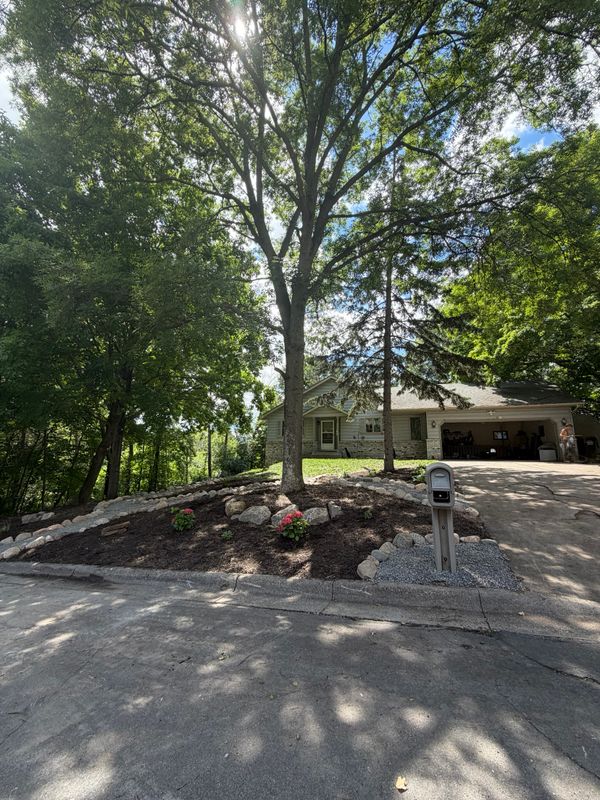 Mulch & Rock Installation