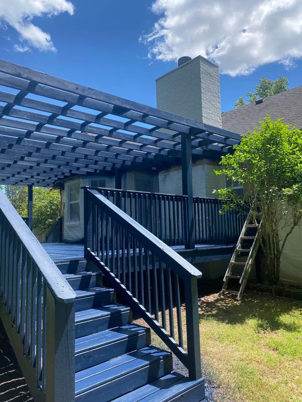 Deck and Fence Staining
