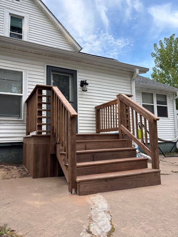 Custom Deck Construction