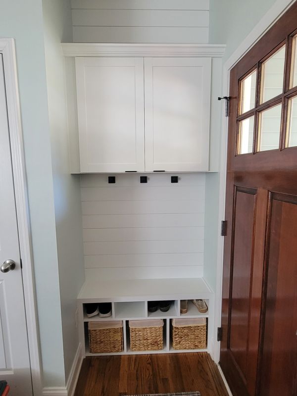 Elegance Enhanced: Foyer & Bath Transformation at Greenville's Alex Court