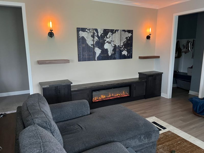 Living Room & Lounges