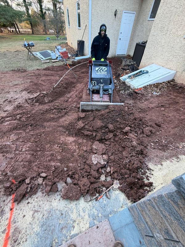 Excavating & Sewer/Water Install