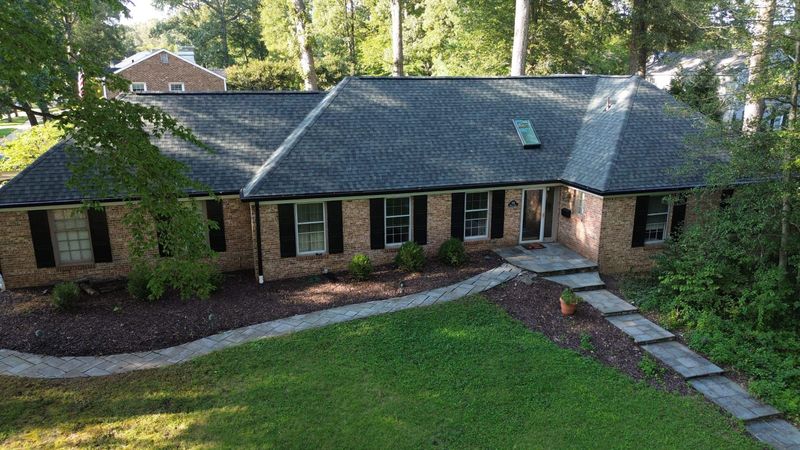 Seamless Roofing Transformation in Your Neighborhood