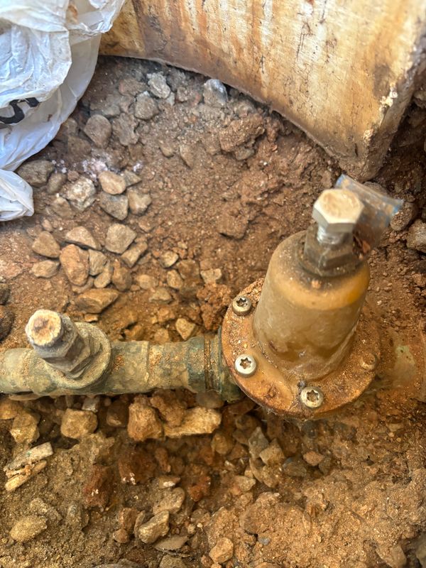 Main Waterline Instillation and Repair