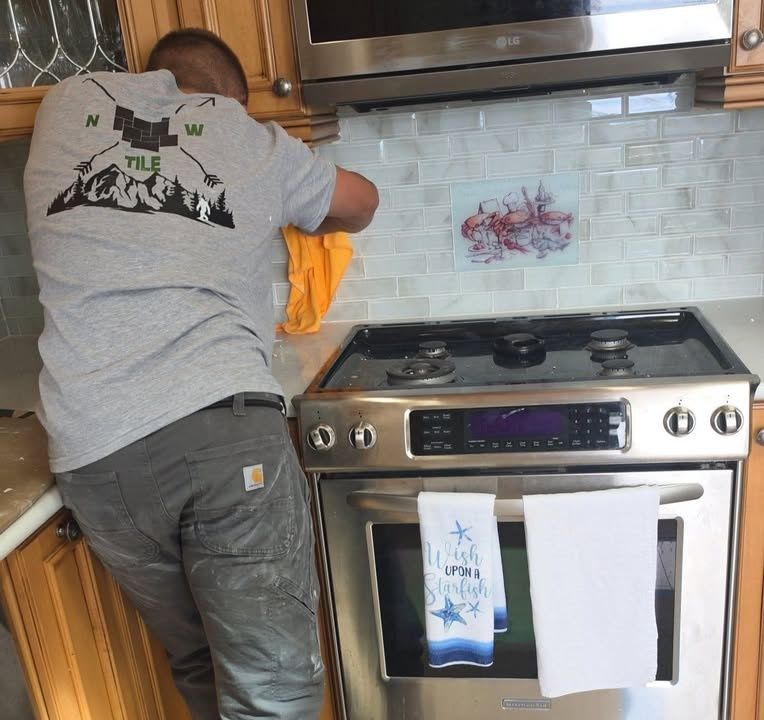 Kitchen Backsplash Installation
