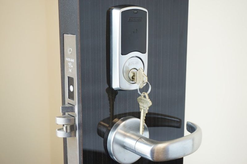 Commercial Lockouts