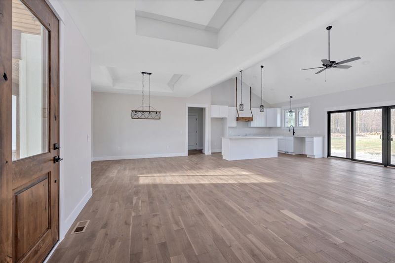 Macomb County Masterpiece: Elevating Living Spaces with Lantern Homes' Exceptional Craftsmanship