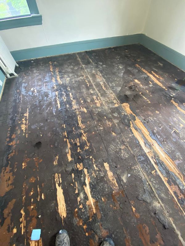 Hardwood Refinishing
