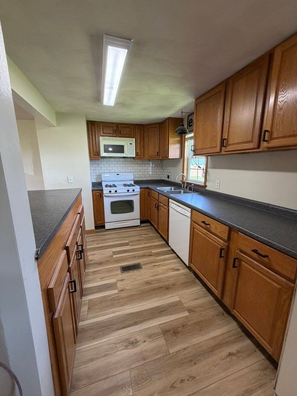 Kitchen Remodeling & Renovation