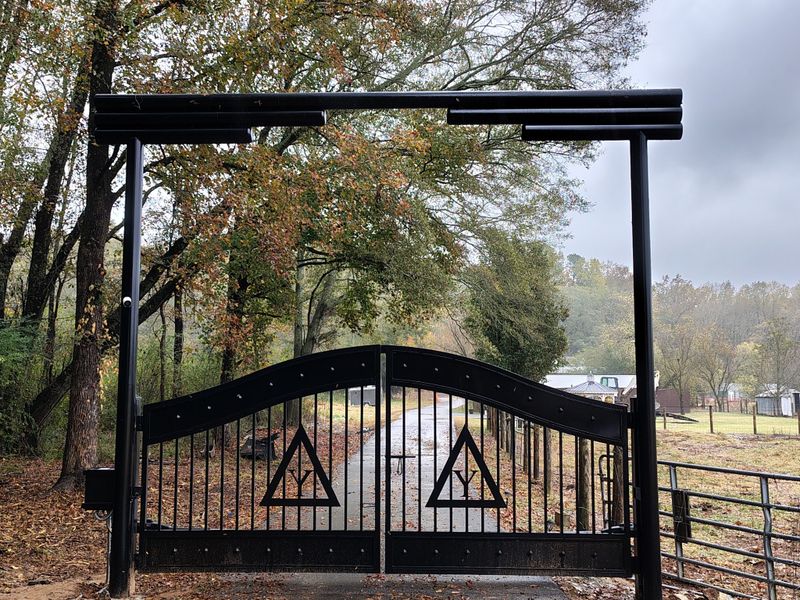 Metal Gates