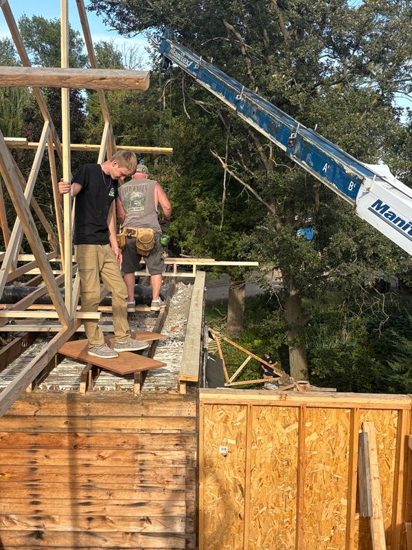 Roofing Installation & Repair