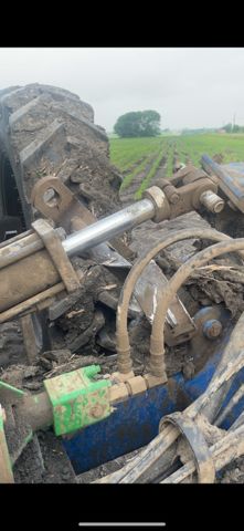 Agricultural Equipment Repair