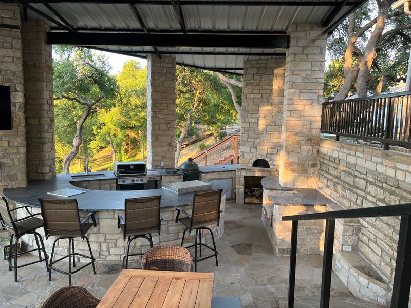 Outdoor Kitchens