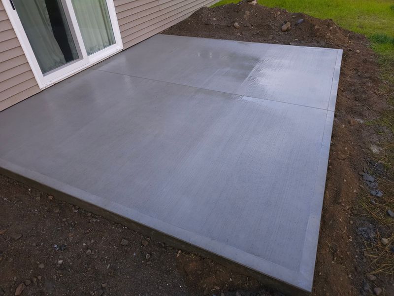 Concrete Pouring & Finishing