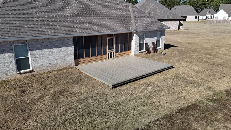Deck Installations & Repairs