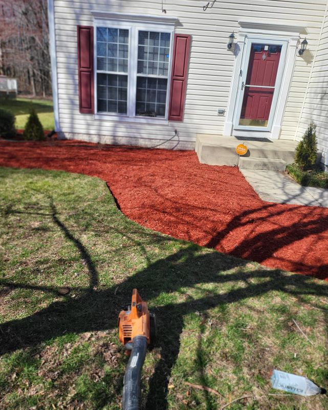 Landscape Design/Mulching