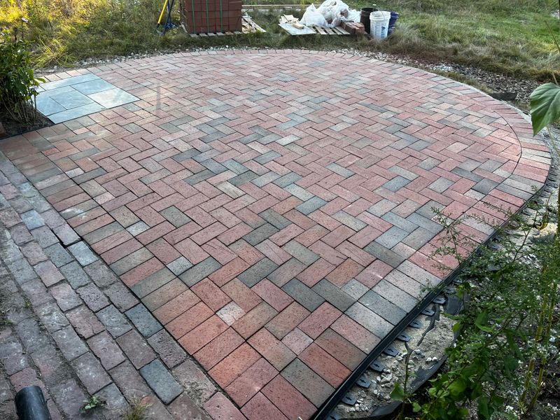 Custom Outdoor Living Spaces