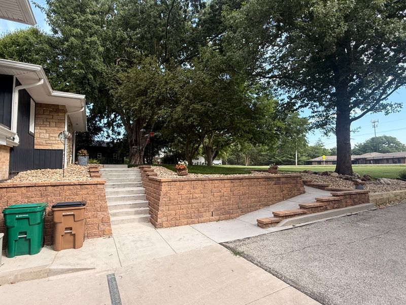 Retaining Wall Construction