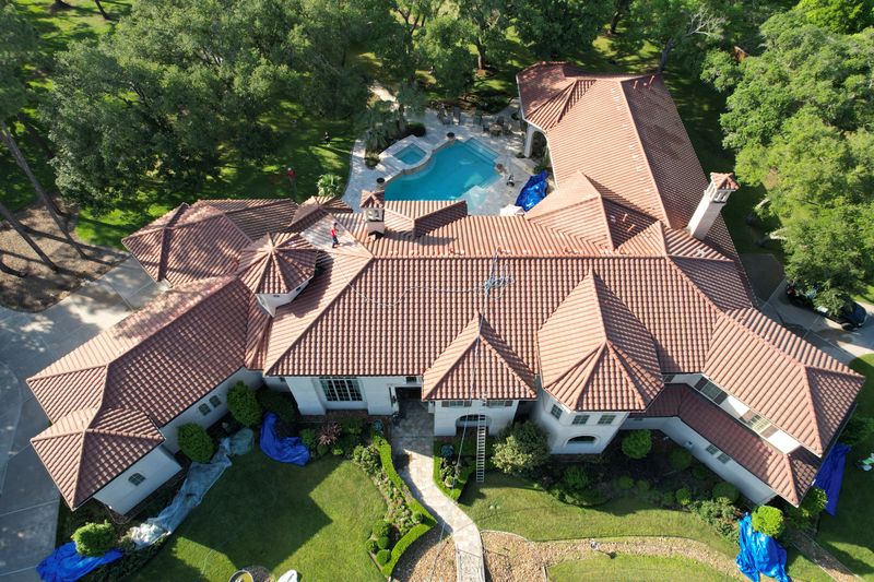 Roof Cleaning