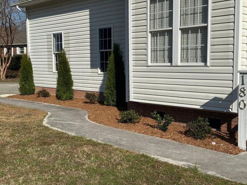 Mulch Installation
