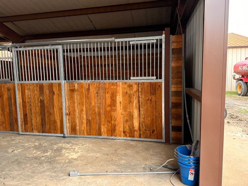 Custom Horse Barns