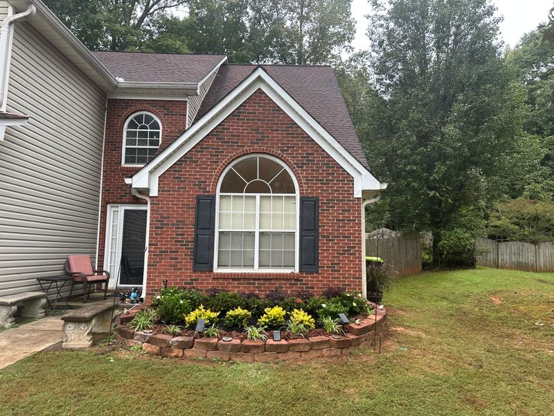 Lawn Care & Maintenance