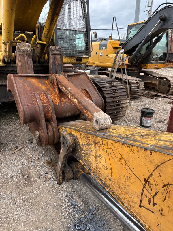 Heavy Equipment & Repairs
