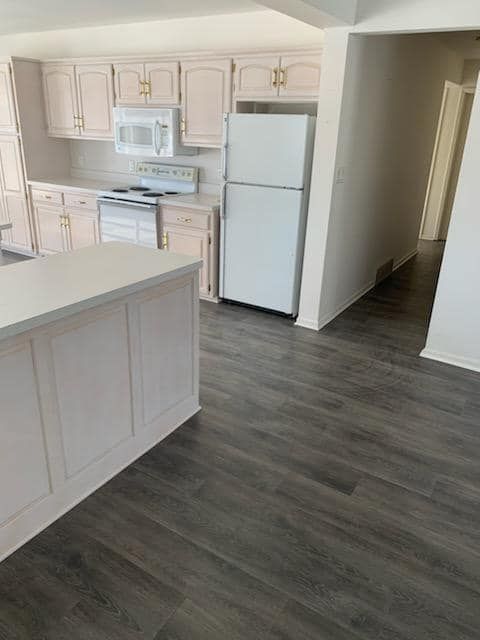Vinyl Flooring