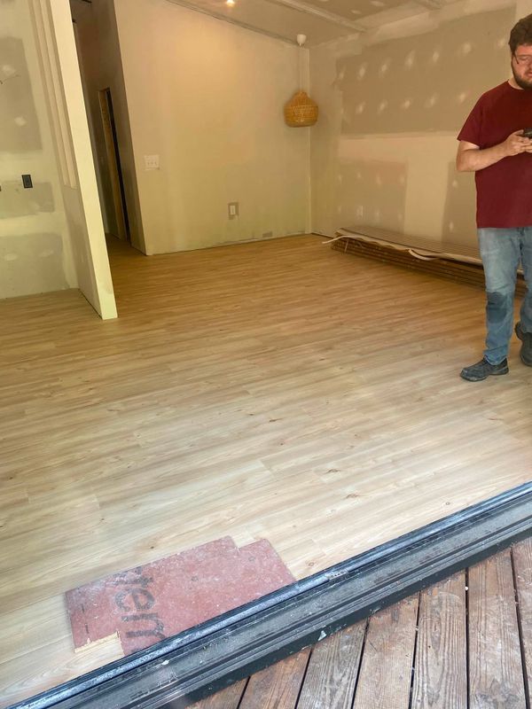 Vinyl and Laminate Flooring