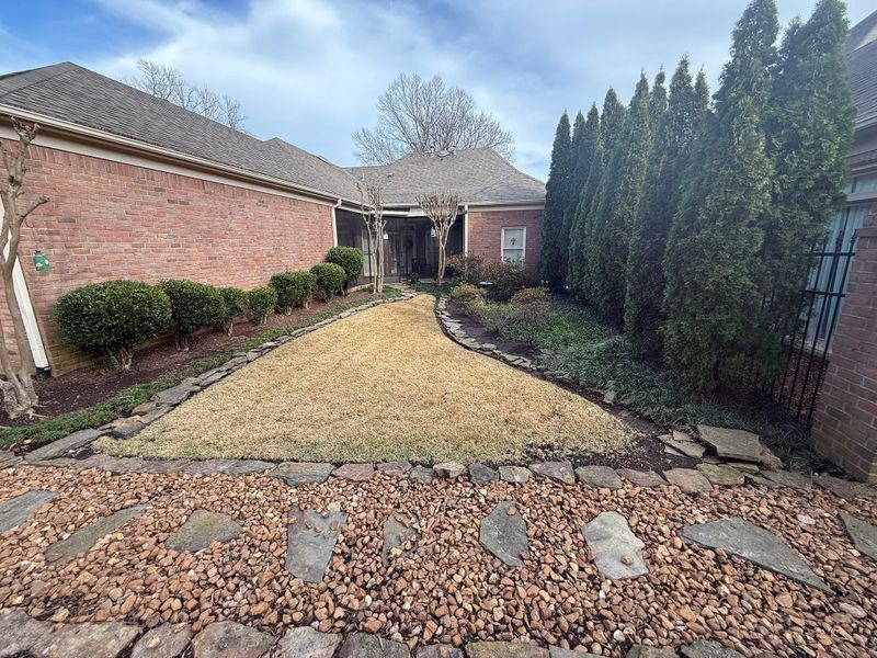 Mulch Installation