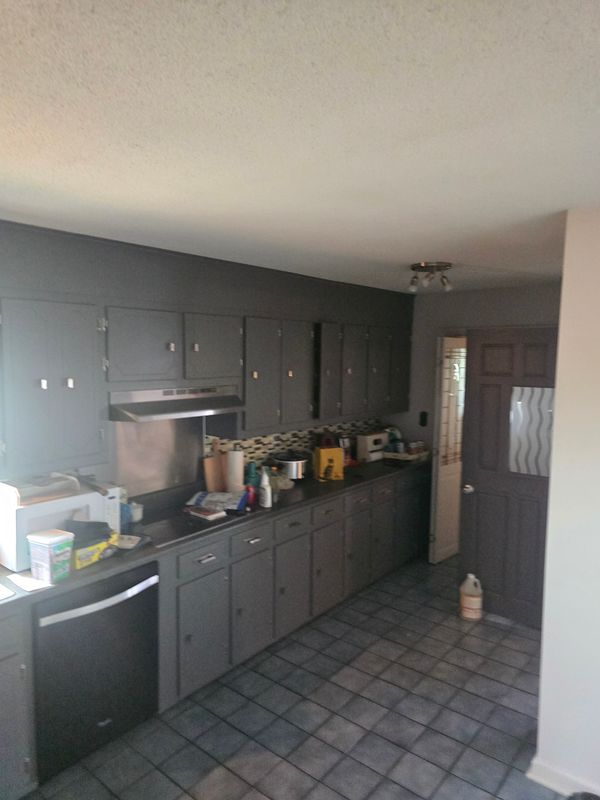 Kitchen and Cabinet Refinishing