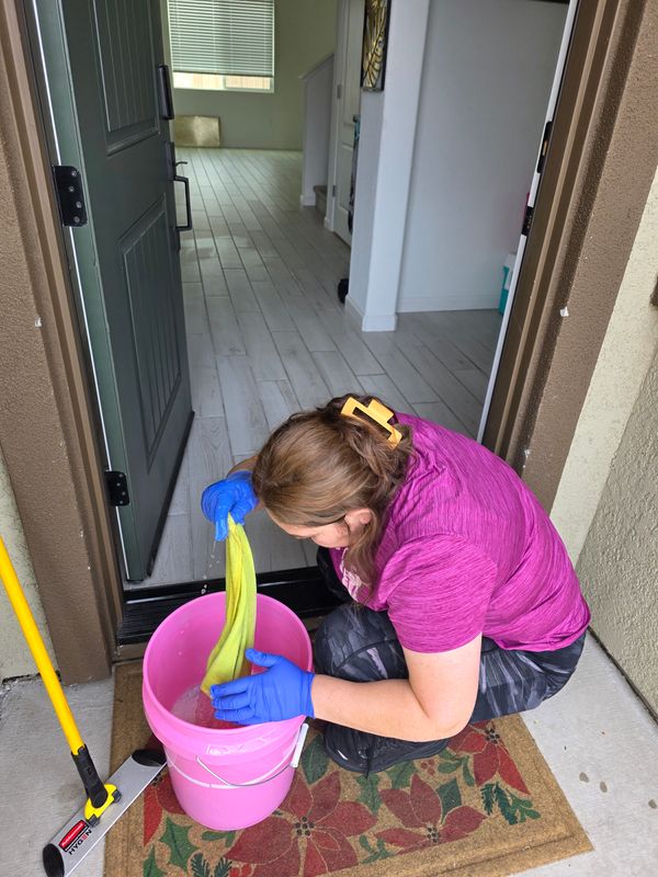 Move In / Move Out Cleaning
