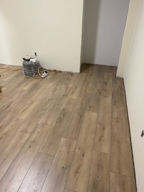 Vinyl and Laminate Flooring