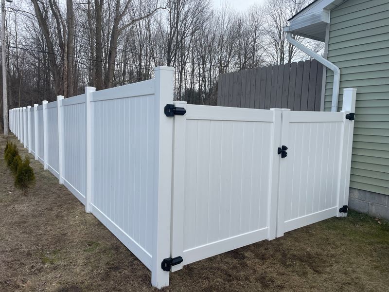 Vinyl Fencing