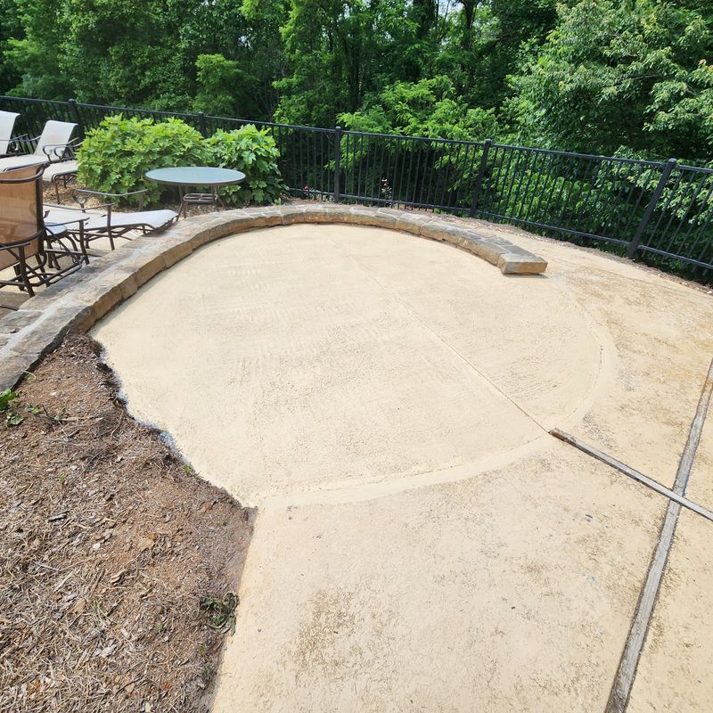 Driveway and Sidewalk Cleaning