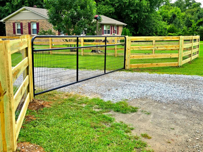 Gate Installation and Repair