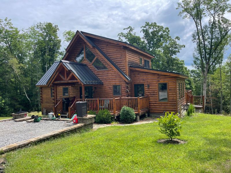 Custom Log Homes
