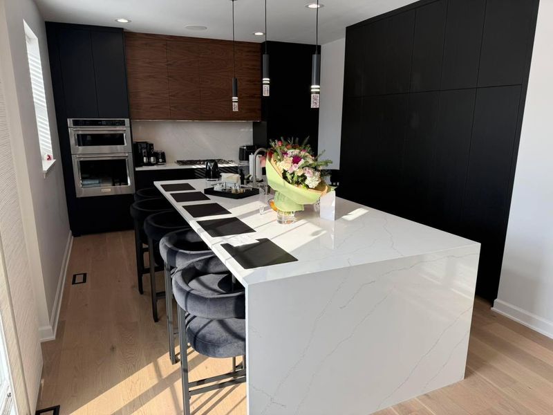 Kitchen and Cabinet Refinishing