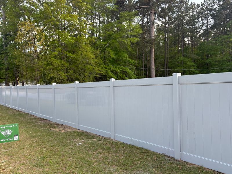 Vinyl fence 