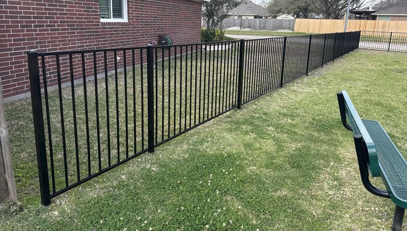Commercial Fencing