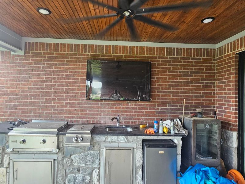 Electrical/tv mounting