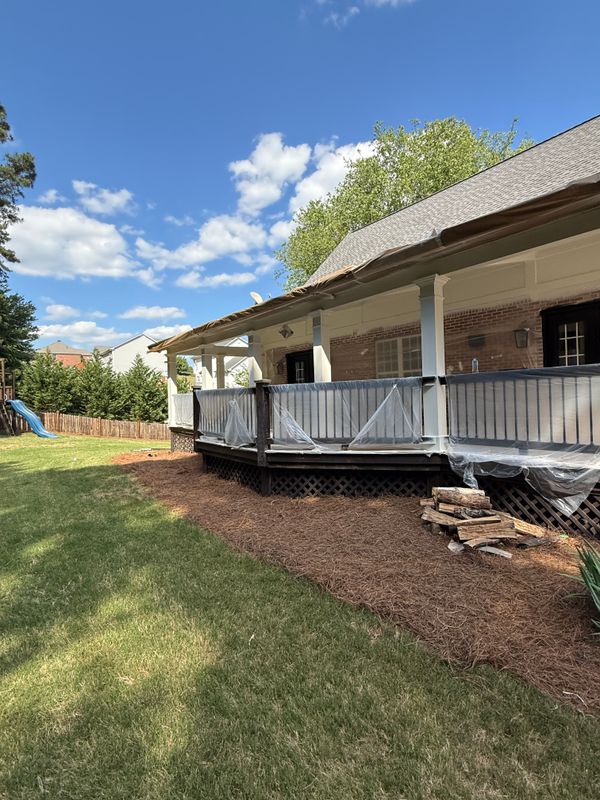 Deck & Fence Staining