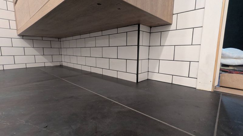 Kitchen Backsplash Installation