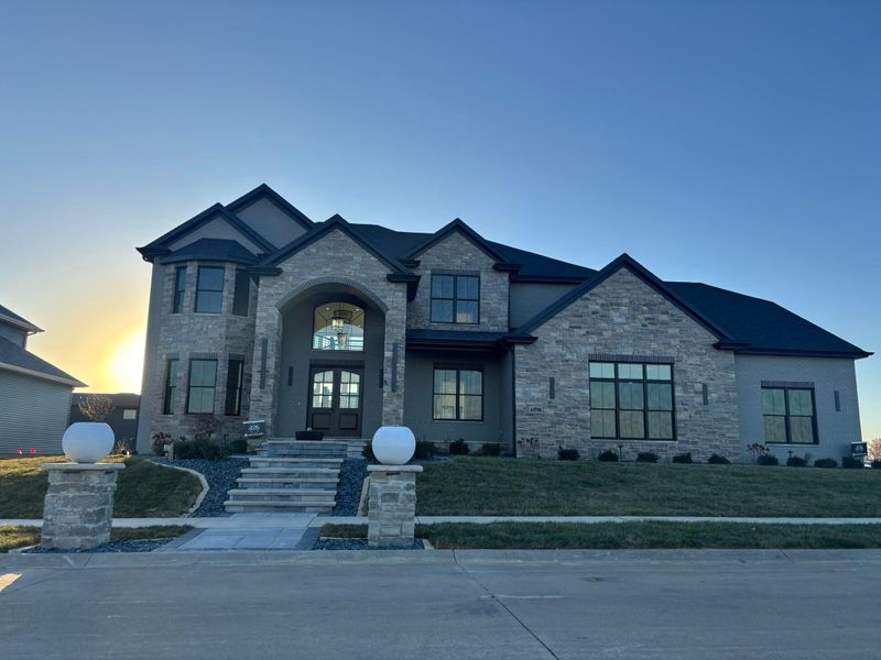 Custom Home Design and Construction