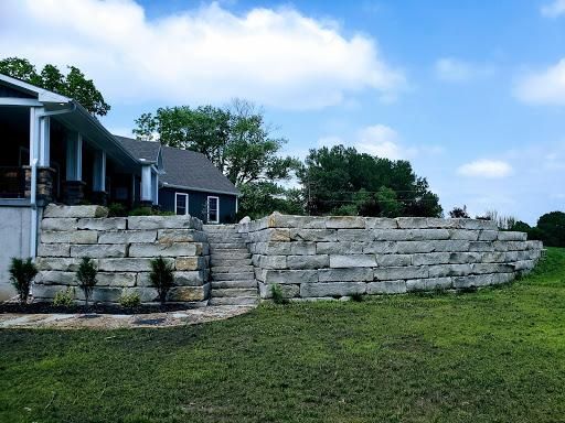 Limestone Rock Walls