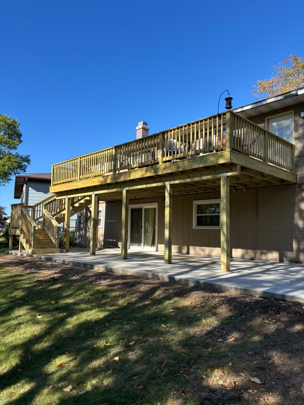 Custom Deck Construction