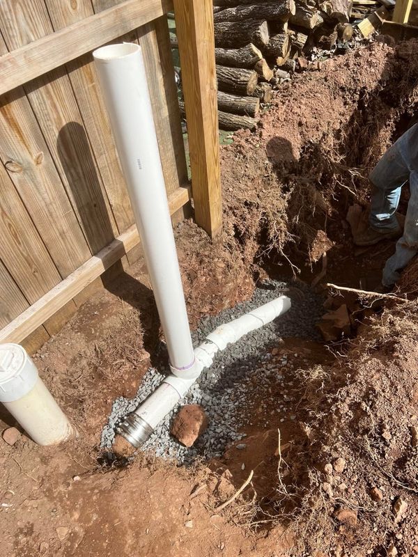 Excavating & Sewer/Water Install