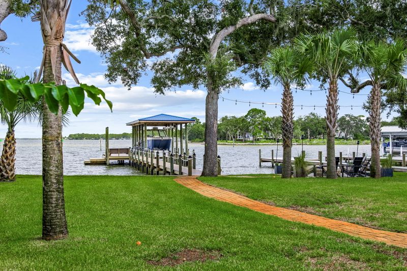 Pier & Dock
