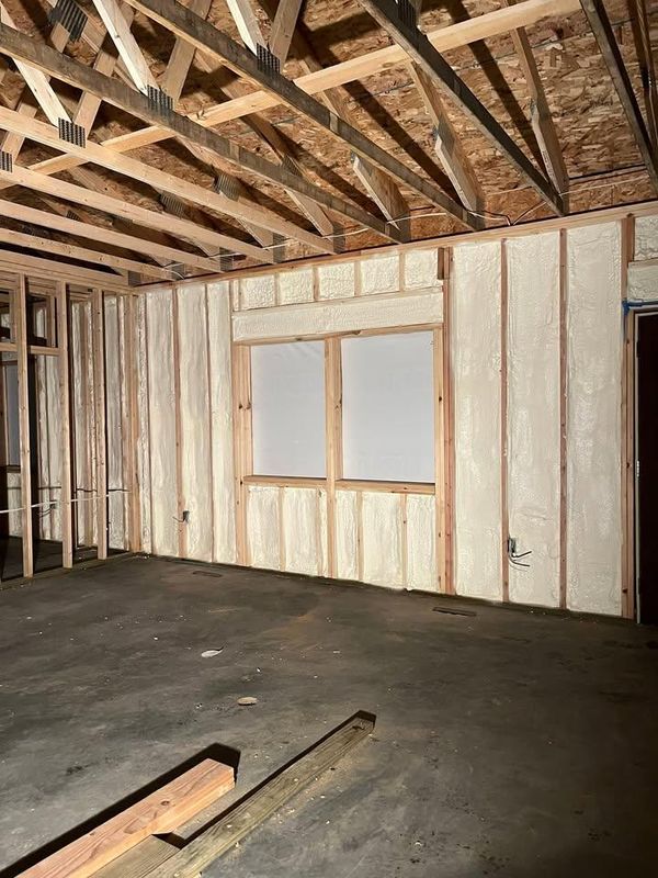 New Home Construction Spray Foam Insulation