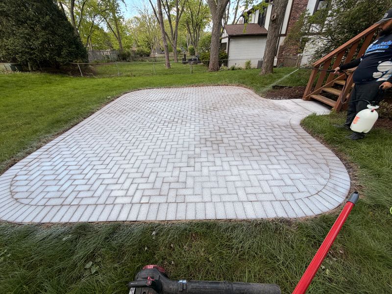 Concrete Sealing & Paver Brick Sand and Seal